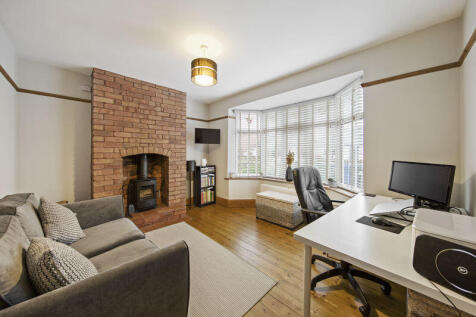 Sitting-Room.