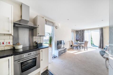 Kitchen/Reception