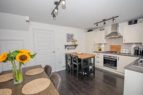 Kitchen-diner pic 2.jpg