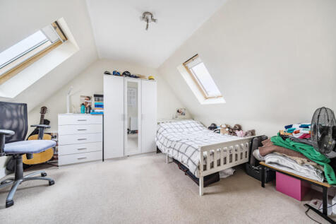 1345301-9-68b1d76...