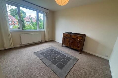 Front Reception Room.jpg