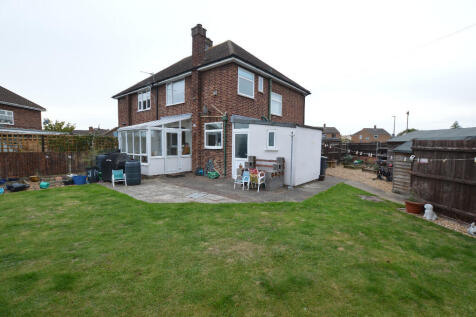 Rear &amp; Side Garden