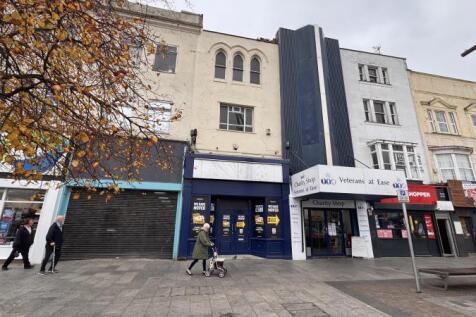 Retail Property (high street) to rent in stockton on tees