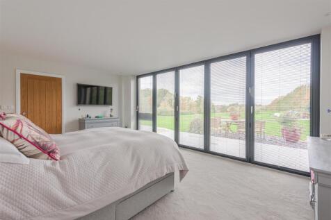 Serendipity, Station Road, Ibstock