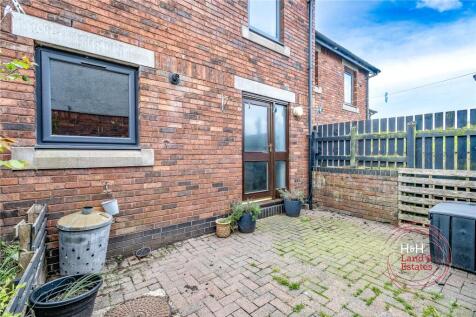 Rear Outside Space