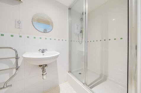 Ensuite Shower Room