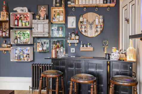 122-print-46 St V...