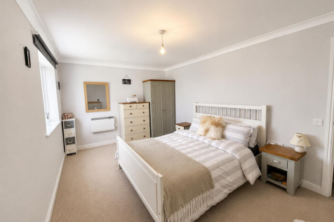 Lister New Bed.png