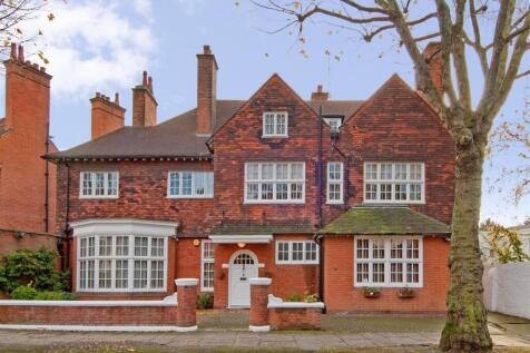 7 Bedroom House in NW3 3BS