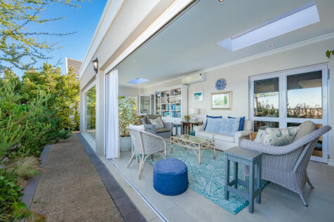 Sun Room and Garden
