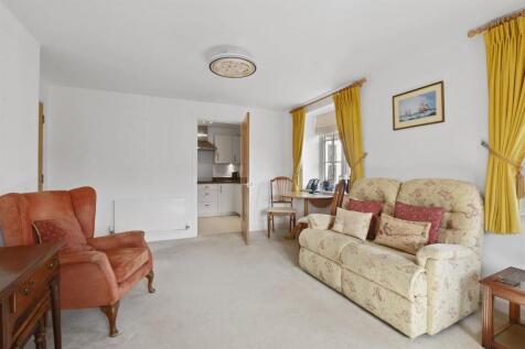 09-6171GCMCS - 11 Chiltern Place - Reception 2 -Or