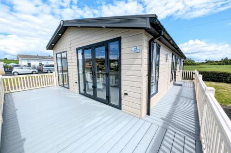 DECKING