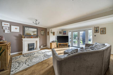 Sitting/Family Room