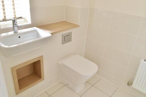 Cloakroom / WC
