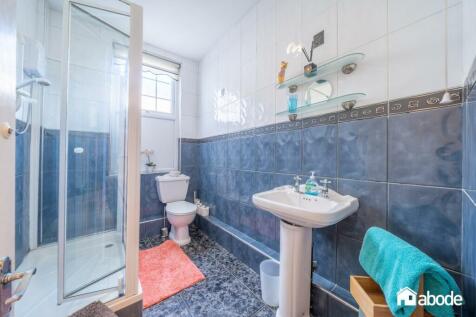 44 Brooke Road West (22 of 24).jpg