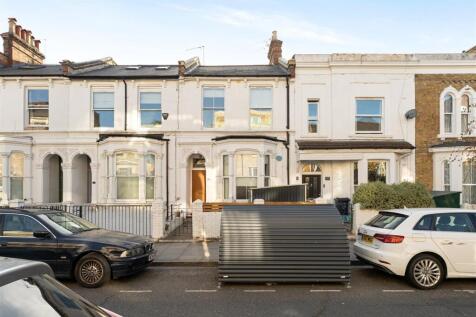Powell Road, E5