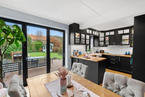 90CecilRd-015.jpg