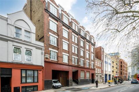 Spacious three bedroom warehouse conversion with an open plan kitchen/living area, moments from Bromley by Bow, Bow Road and Bow Church stations. Managed and exclusive to Keatons.