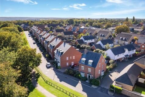 1 Boleyn Row aerial (10).jpg