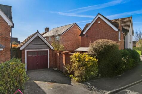 DETACHED GARAGE