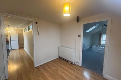 1 Bedroom Flat in BA2 3LB