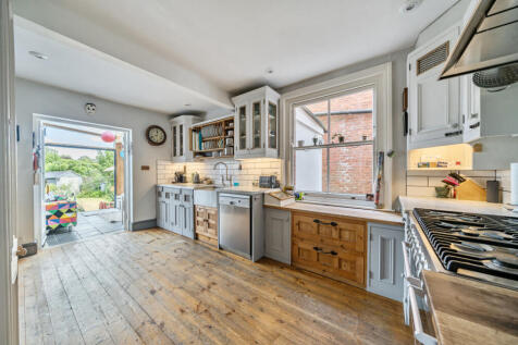 1318389-15-6866ce...