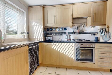 KITCHEN 2.jpg