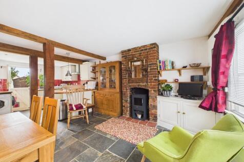 CAM01689G0-PR0488...