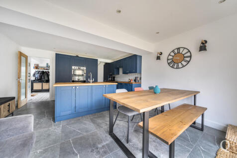 23a4c096-a01a-4df...