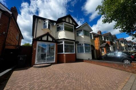 ** Zero Deposit Guarantee Available **
*** HIGHLY DESIRABLE AREA *** AVAILABLE NOW *** Energy Rating C, Council Tax Band C.
