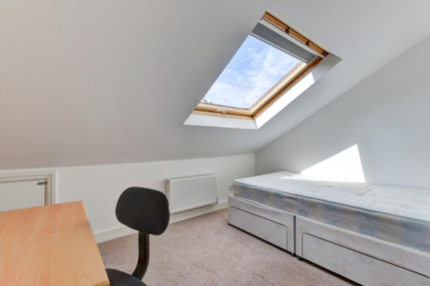 138 Balfour Road Bedroom 6