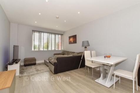 Lounge/Kitchen