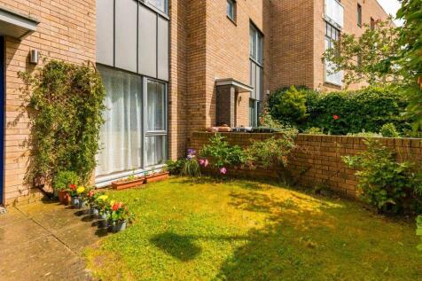 Property Image 32