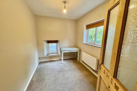 PHOTO-2025-10-09-13-41-36 (15).jpg