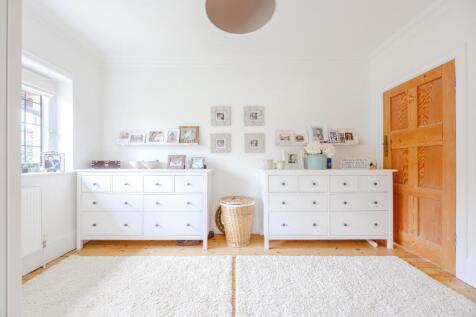 Dressing Room / Bedroom 4