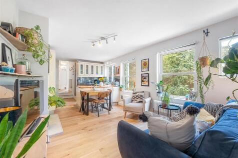 Kingsmead Road, SW2 3JB4-HDR.JPG