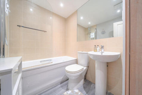 1372522-7-68ff70f...