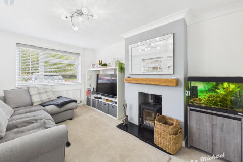 CAM03852G0-PR0800-STILL004