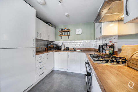 1dd48767-04dd-439...