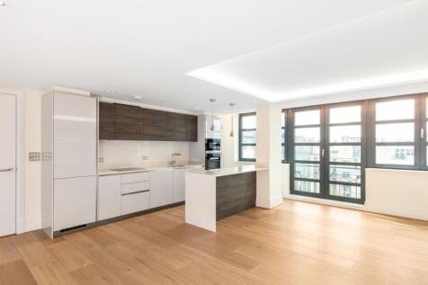 Reception/Kitchen