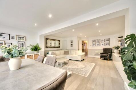 img_9400-img_9404 (Portal Size).jpg