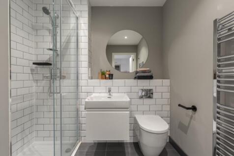 12 Bathroom