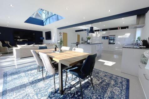 Open Plan Living Kitchen Dining Room