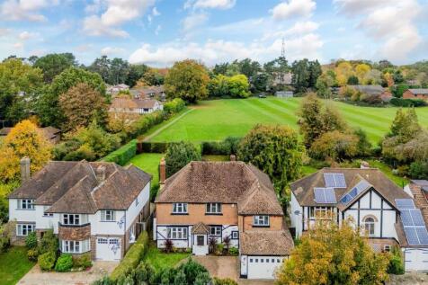 GARRETTS LANE, 28 DRONE (3).jpg