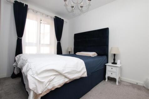 Bedroom 1a.JPG