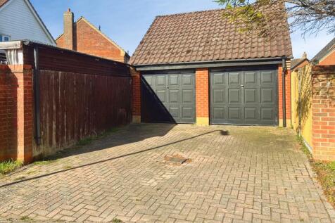 Double Garage