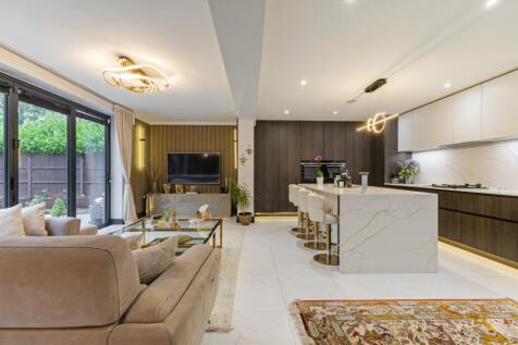 Kitchen/Family Room