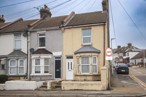 3 bed Extended end terrace for sale, Frindsbury R