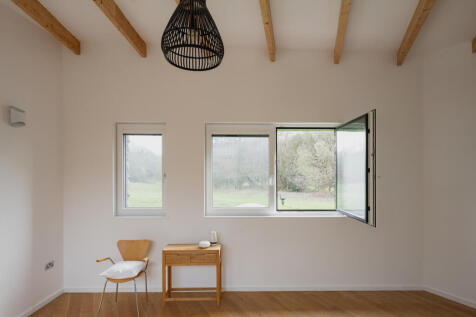 263662 - Pivot House, Reymerston-19.jpg