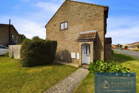 2 bed terraced house for rent in Holly Walk, ELY, Cambridgeshire, CB7